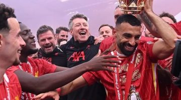 الملك محمد صلاح يتوج بتاج الدوري الإنجليزي: سحر الحذاء الذهبي في أرض الـPremier League!