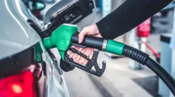رئيس الوزراء يكشف عن أسباب أزمة البنزين المغشوش: شركة التكرير هي المسؤولة!