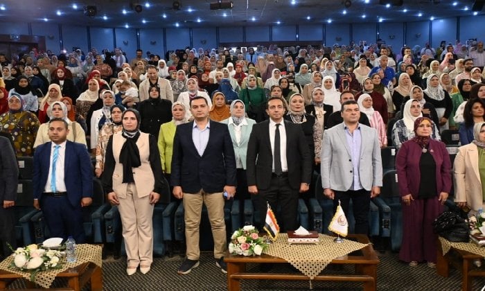 تكريم 500 ممرض متميز بالبحيرة لتفانيهم البطولي