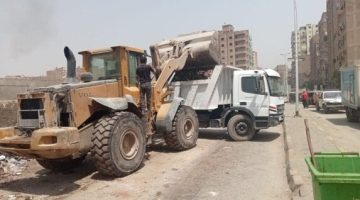 محافظة الجيزة ترفع 150 طن مخلفات في حملات نظافة مكبرة بمنطقة المصرف بحي بولاق الدكرور