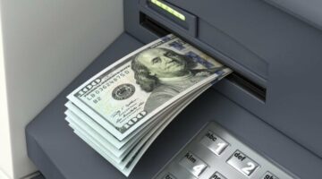 الأخضر بكامِ النهاردة؟.. سعر الدولار مقابل الجنيه المصري اليوم الخميس 26 يونيو 2025