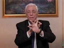 موجودة في كل بيت.. حسام موافي يكشف عن وصفة طبيعية لعلاج الإمساك (فيديو)