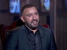 النيابة تستمع لأقوال مها الصغير في بلاغها ضد أحمد السقا وتُفرغ كاميرات المراقبة