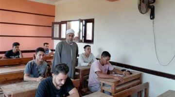 إجابة امتحان الإنجليزي للثانوية الأزهرية 2025 علمي.. الحل بالفيديو