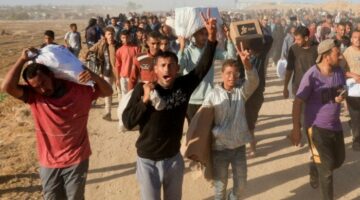 إعلام عبري: الجيش تعمد استهداف الفلسطينيين قرب مراكز المساعدات في غزة