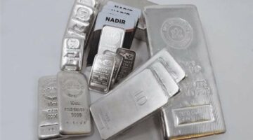 ارتفاع في سعر الفضة بالتزامن مع تراجع الدولار