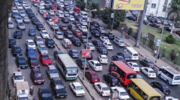 اعرف طريقك.. كثافات متحركة بأغلب طرق ومحاور القاهرة والجيزة
