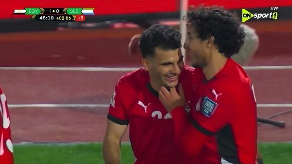 الأقرب لخلافة محمد هاني في الأهلي.. تابع التفاصيل