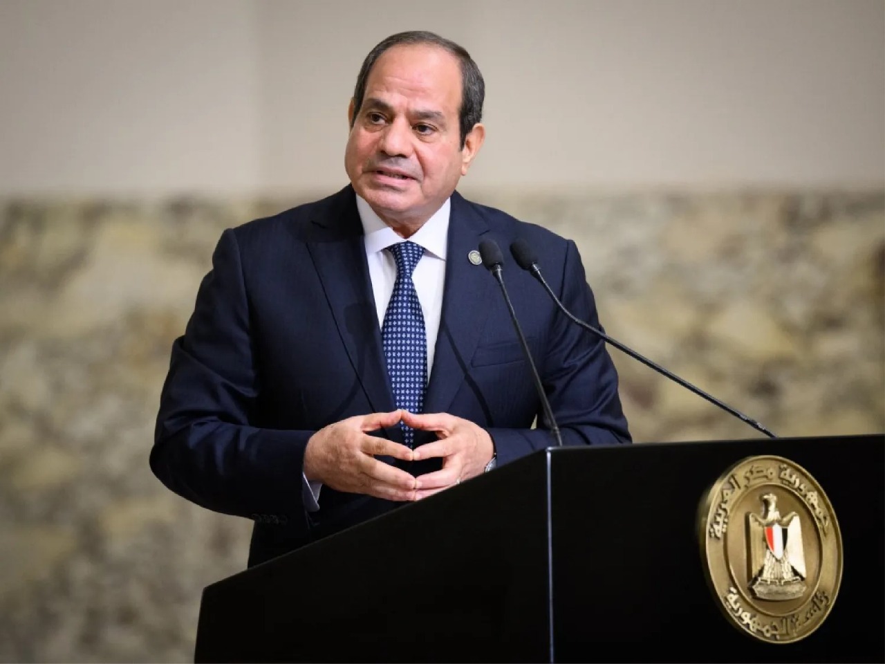 “السيسي” يوجه بطرح إدارة مطار الغردقة للشراكة مع القطاع الخاص قبل نهاية 2025.. شركات الحديد تجهز دفوعًا قانونية لحماية الصادرات من إجراءات أمريكية مرتقبة