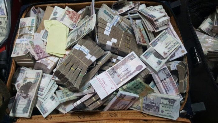 القبض على شخصين بتهمة غسل 50 مليون جنيه من الاتجار في المخدرات