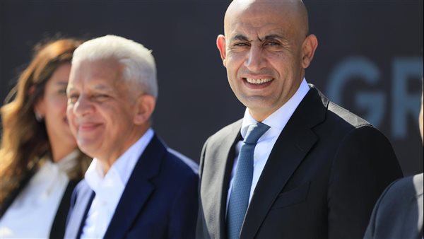 المحامون يطالبون برد المحكمة في دعوى عزل وزير التربية والتعليم