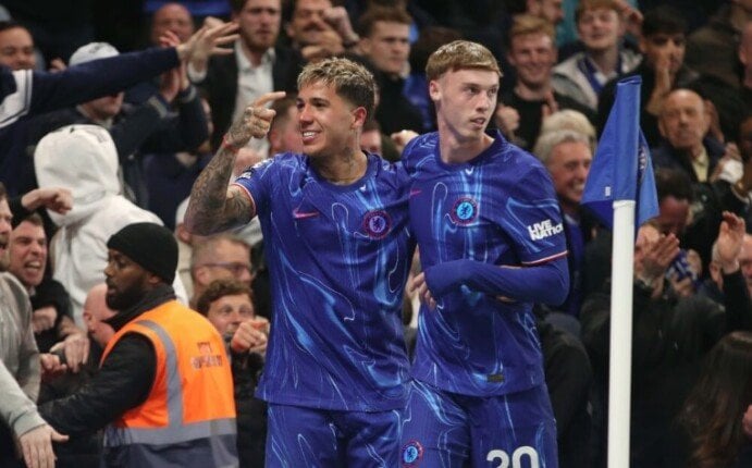 «بالمر» يقود الهجوم.. تشكيل تشيلسي المتوقع ضد بنفيكا في كأس العالم للأندية