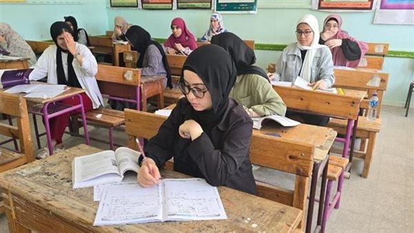 تسريب امتحان اللغة الانجليزية للثانوية العامة 2025 يُثير الجدل على السوشيال ميديا