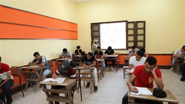 حقيقة انتهاء التحقيقات بواقعة تصوير امتحان الفيزياء للثانوية العامة 2025: «مفبرك»