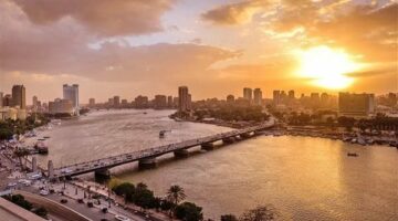 درجة الحرارة الآن في القاهرة والمحافظات.. «الأرصاد» تحذر من 48 ساعة ساخنة