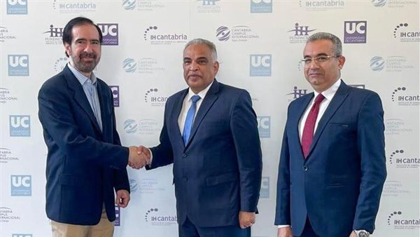 رئيس جامعة طنطا بنائب رئيس جامعة كانتابريا للعلاقات الدولية