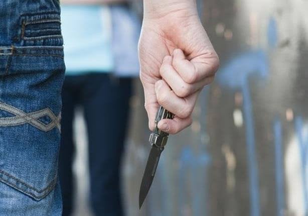 عاطل يقتل نجليه بوحشية طعنا بالسكين فى المنوفية