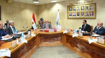 لا تقل عن 50%.. جامعة أسيوط: تخفيض مصروفات الدراسات العليا للطلاب ذوي الإعاقة