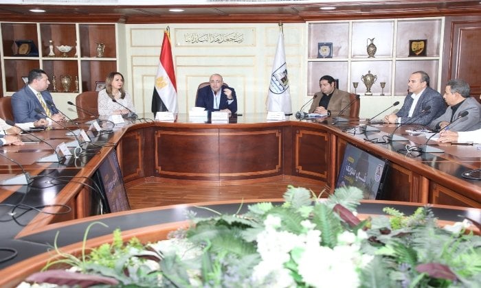 محافظ بني سويف يبحث مع نائب وزير الاتصالات سبل التعاون في ملف الرقمنة