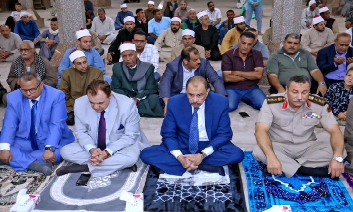 محافظ سوهاج يشهد احتفال الأوقاف بالعام الهجري الجديد بمسجد العارف بالله