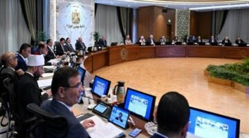 مدبولي: استئناف ضخ الغاز للمصانع التي توقفت تأثرا بنقص الإمدادات