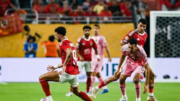 مهاجم الأهلي يرفض تعديل عقده ويتخذ خطوة للرحيل