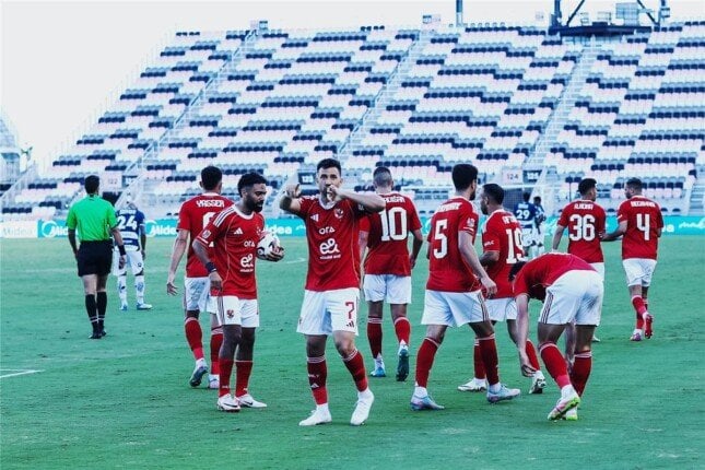 هاني رمزي: الأهلي سيعبر الدور الأول من كأس العالم للأندية.. وزيزو مازال يعاني بدنيا
