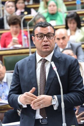 وزير الإسكان: الحكومة ملتزمة بتوفير وحدات للمسنين المستأجرين.. وهناك لجان تدرس الأمر