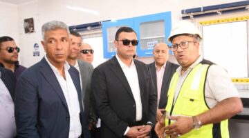 وزير الإسكان ومحافظ القليوبية يتفقدان مشروعات مياه وصرف صحي بشبين القناطر ضمن “حياة كريمة”