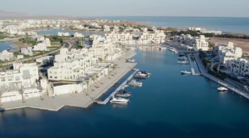 وزير الإسكان يتابع مشروعات تطوير “مارينا العلمين” ويوجه بسرعة إنهاء الأعمال استعدادًا لموسم الصيف