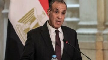 وزير الخارجية: نكثف الجهود لوقف إطلاق النار في غزة
