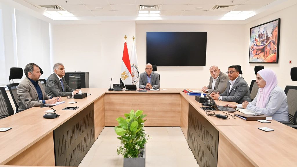 وزير الري: نستعد لإطلاق “منظومة التراخيص الإلكترونية للمياه الجوفية” لتمكين المنتفعين من تقديم الطلبات إليكترونيًا