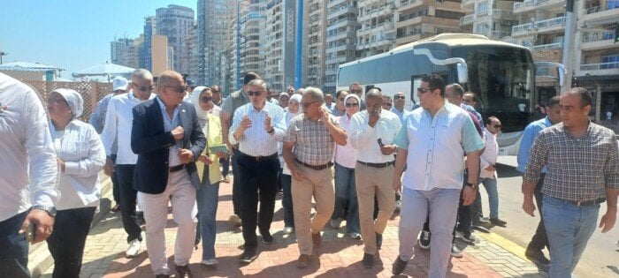 وفد محلية النواب يتفقد مشروع تطوير الشواطئ بمحافظة الإسكندرية