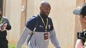 نوح يعلق حذاء شيكابالا وآدم يعلن: “بابا أوت”.. فيديو اعتزال مؤثر لـ قائد الزمالك