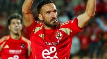 بعد 34 يوماً من الرحيل عن الأهلى.. غموض مصير على معلول
