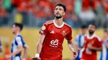 صفقة محمد شريف تفتح أبواب الرحيل مُجدداً أمام وسام أبو على من الأهلى