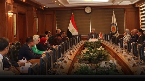 أمين الأعلى للجامعات يشارك في جلسة للجنة "التعليم والبحث العلمي" بالبرلمان