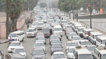 الحالة المرورية.. تكدس حركة السيارات في أغلب شوارع وميادين القاهرة والجيزة