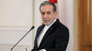 «النهج المدمر».. عراقجي يحذر من تداعيات دعم أوروبا للعدوان الإسرائيلي على إيران