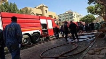 النيران تلتهم شقة سكنية في المنيل.. و4 سيارات إطفاء تحاصر الحريق