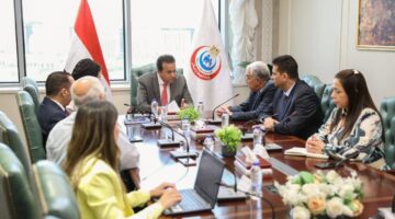 بروتوكول تعاون بين الصحة وغرفة مقدمي الرعاية الصحية لتطبيق مبادرة «الألف يوم الذهبية» وتحسين الخدمات