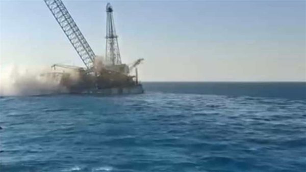 تفاصيل حادث غرق حفار بترول في جبل الزيت.. وعدد الضحايا