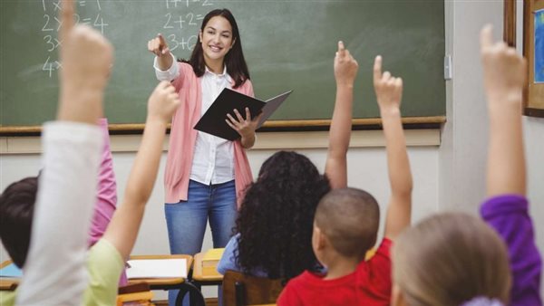 عاجل| خطوات وشروط التقديم على 14 ألف وظيفة معلم مساعد لغة عربية.. بالرابط