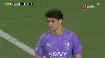 ماذا قال عصام الحضري بعد تألق ياسين بونو ضد مانشستر سيتي؟