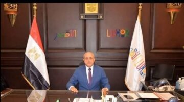 محافظ الأقصر يعتمد تنسيق القبول بمدارس الثانوي العام والمدارس الفنية 2025
