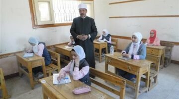 نموذج إجابة امتحان التوحيد للثانوية الأزهرية أدبي 2025 (شاهد الحلول فيديو)