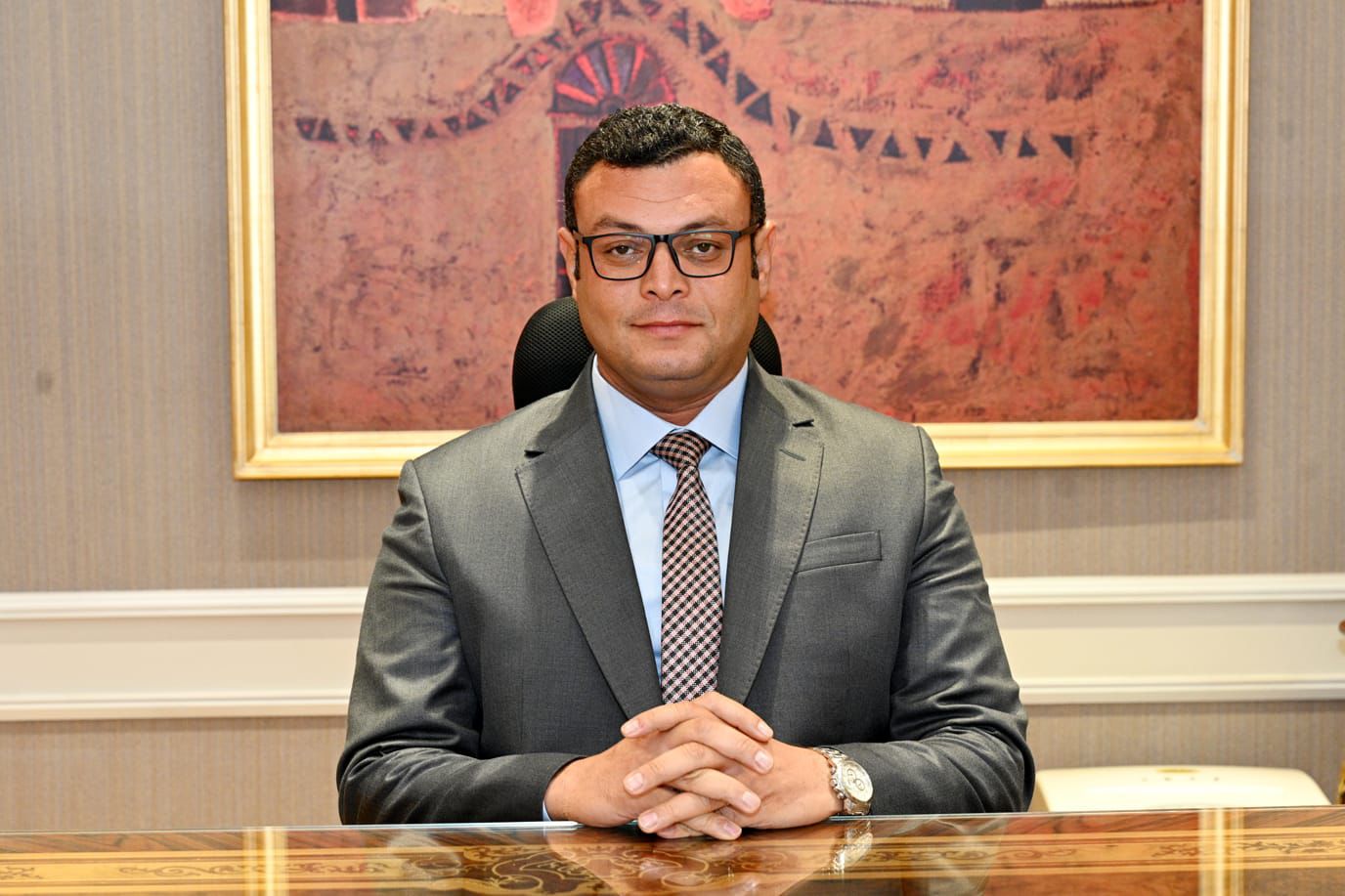 وزير الإسكان يتابع ملف توفيق أوضاع الأراضي المنضمة لأحوزة المدن الجديدة ويوجه بسرعة إنجازه بخطط زمنية وآليات دقيقة