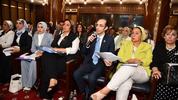 وكيل حقوق الإنسان بالبرلمان: تعديلات قانون التعليم تمت دون دراسة وتميز بين المواطنين
